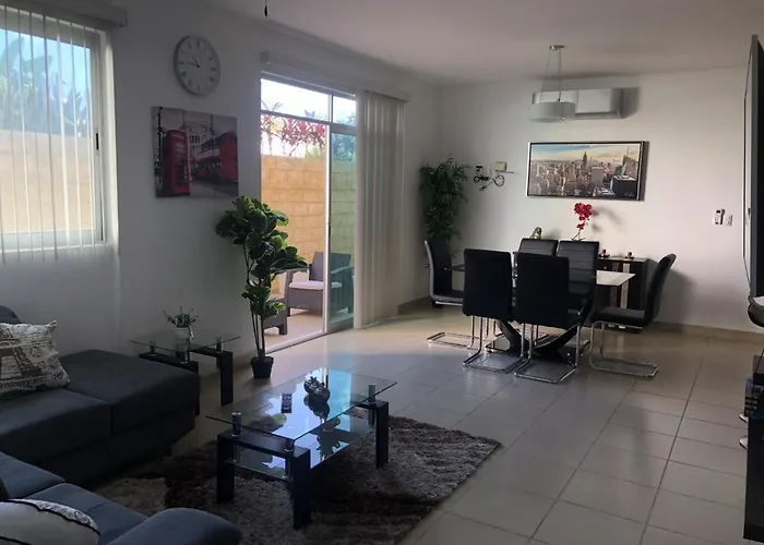 Haus-punta Estrella